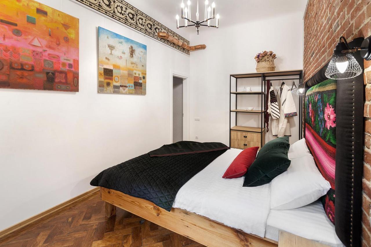 לבוב Gallery Art Apartment מראה חיצוני תמונה